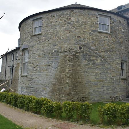 Cardigan Castle Villa Exterior photo